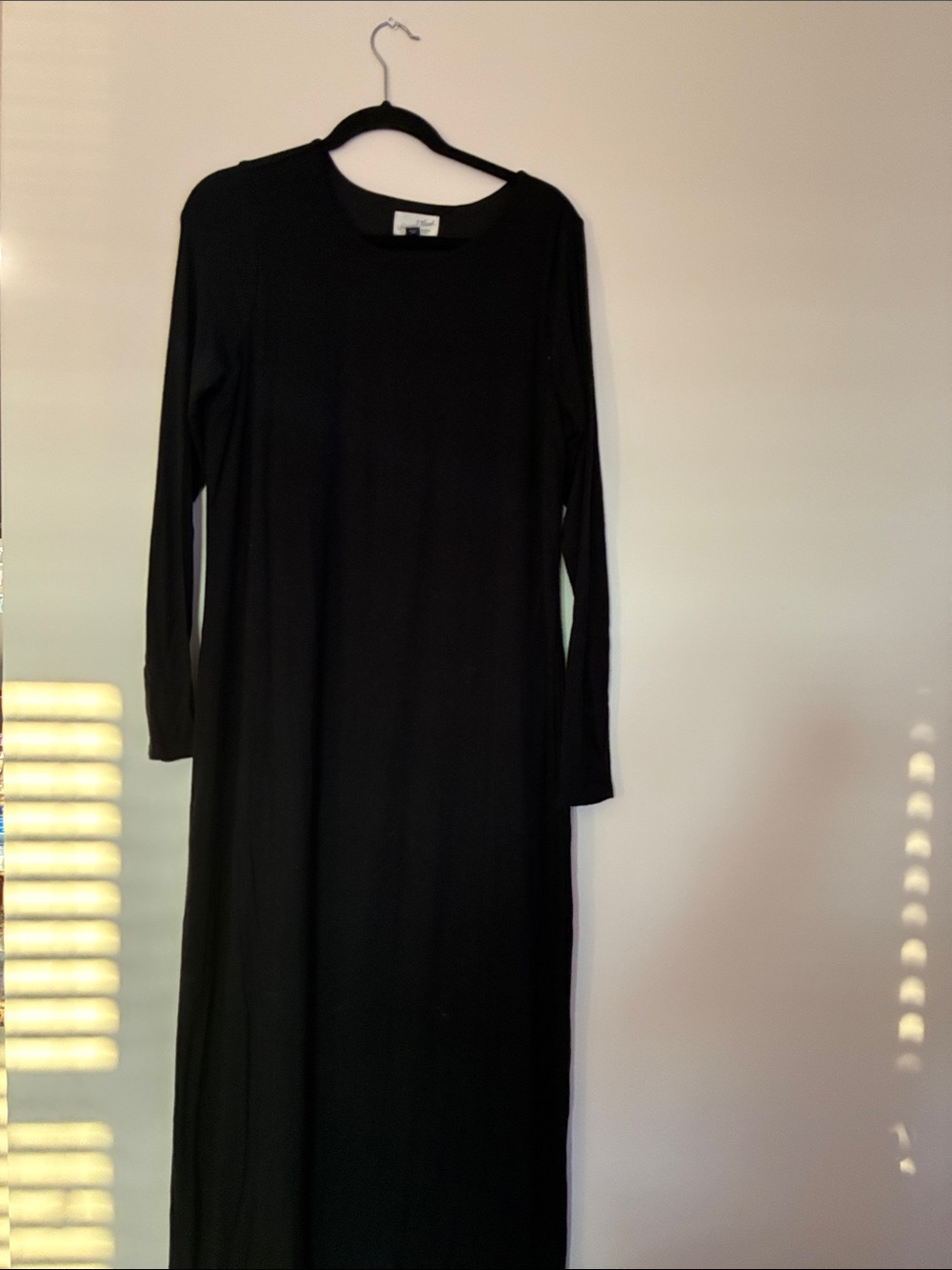 Universal Thread Black Long Sleeve Maxi Dress